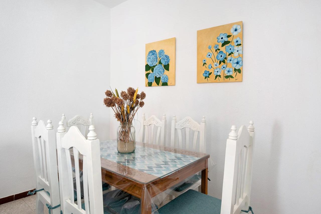Casa Juani - Solo Familias Apartment Conil De La Frontera Ngoại thất bức ảnh